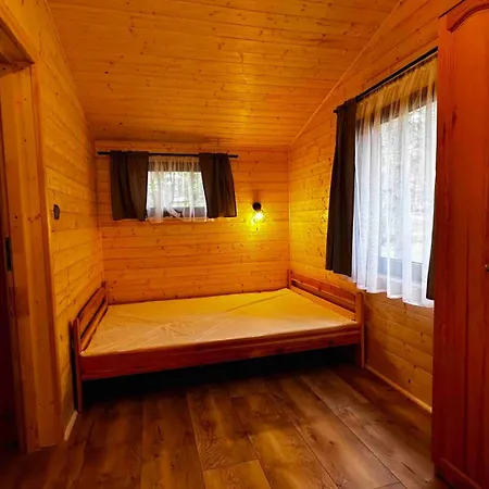 Wpadnij Do Lasu , Na Skalce