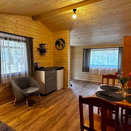 Wpadnij Do Lasu , Na Skalce